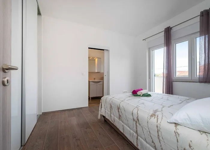 My Dalmatia - Blagdan One With Private Parking Apartman Zadar