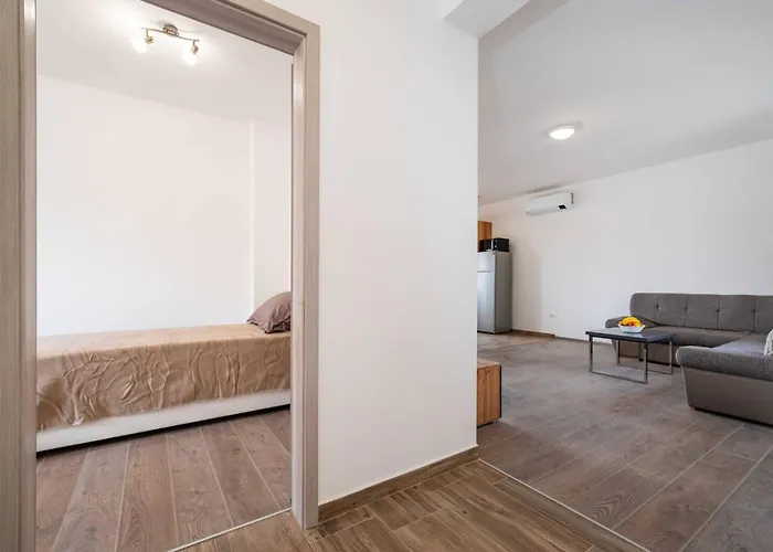 My Dalmatia - Blagdan One With Private Parking