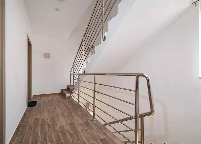 My Dalmatia - Blagdan One With Private Parking Apartman