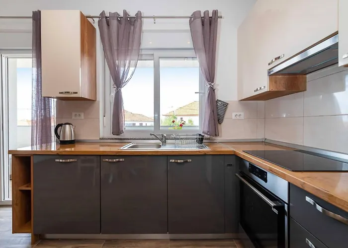 My Dalmatia - Blagdan One With Private Parking