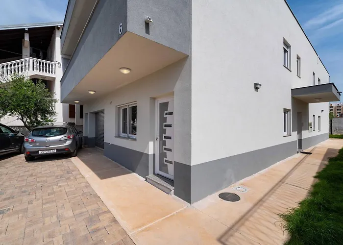 My Dalmatia - Blagdan One With Private Parking Apartman Zadar