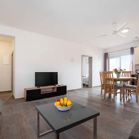 My Dalmatia - Blagdan One With Private Parking Apartment *