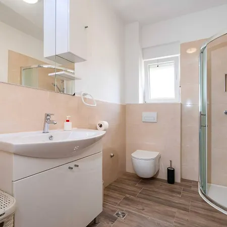 My Dalmatia - Blagdan One With Private Parking